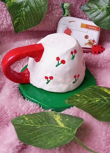 Tasarımcı Kirazlı Fincan