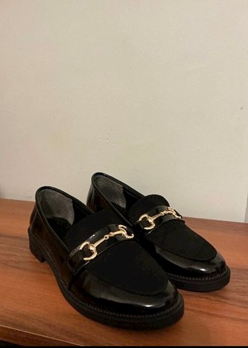 38 Beden Siyah Süet Tokalı Klasik Topuklu Kadın Loafer