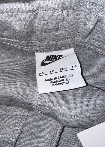 xs Beden gri Renk Nike Tech fleece (eski sezon)