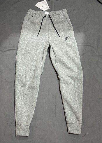 Nike Tech fleece (eski sezon)