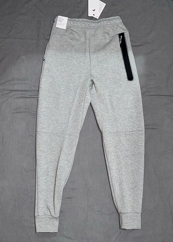 xs Beden Nike Tech fleece (eski sezon)