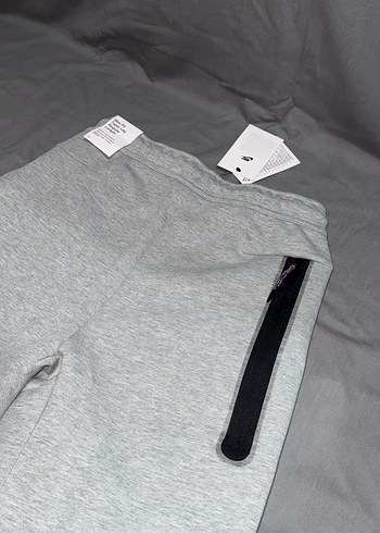 xs Beden gri Renk Nike Tech fleece (eski sezon)