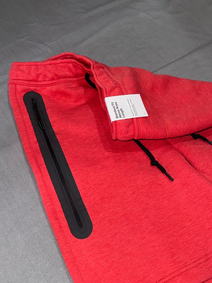 Nike Tech fleece şort - Görsel 4