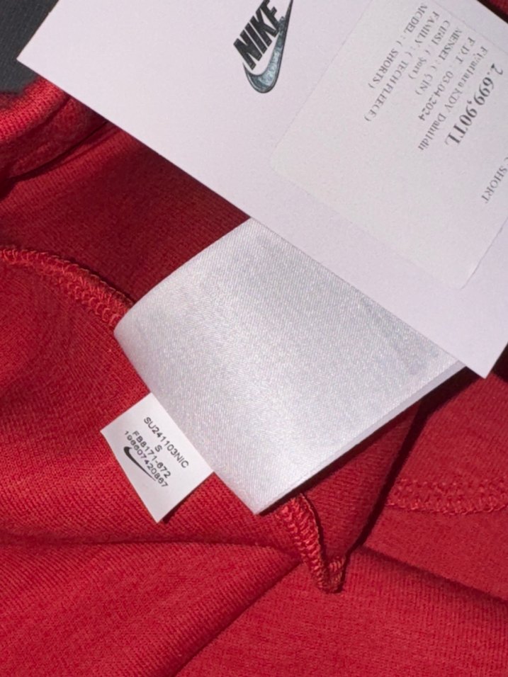 Nike Tech fleece şort - Görsel 5