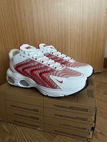 Nike Air Max TW