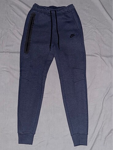 Nike tech fleece