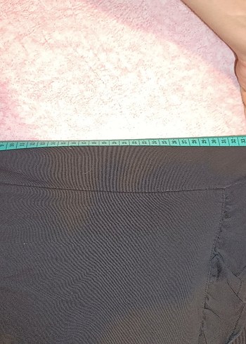 40 Beden siyah Renk Volanlı Siyah şort Etek