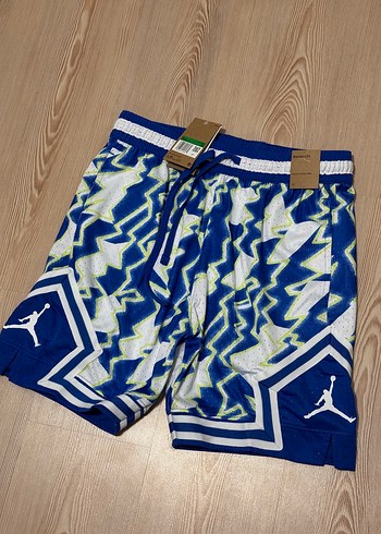 Diamond short