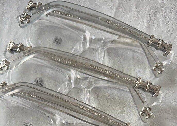Chrome hearts şeffaf