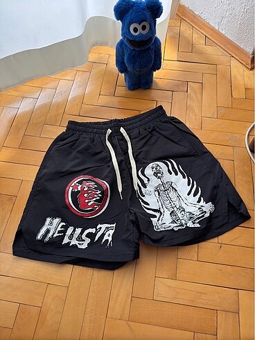 Hellstar şort