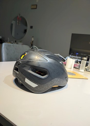 Siyah B'Twin Biker Kask Velcro Özellikli - Görsel 2