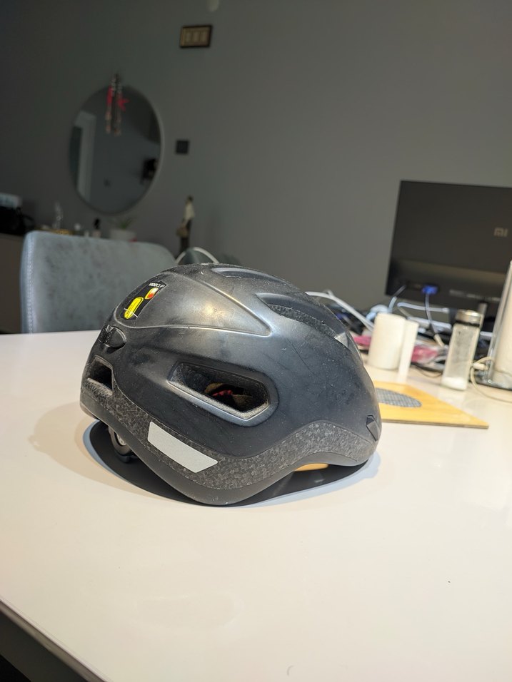 Siyah B'Twin Biker Kask Velcro Özellikli - Görsel 2