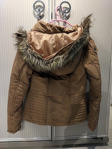 Kahverengi şişme mont - Görsel 2
