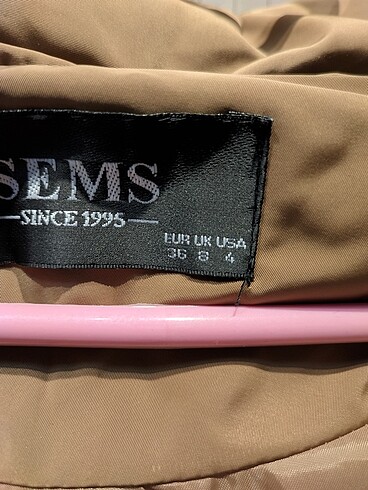 Kahverengi şişme mont - Görsel 3