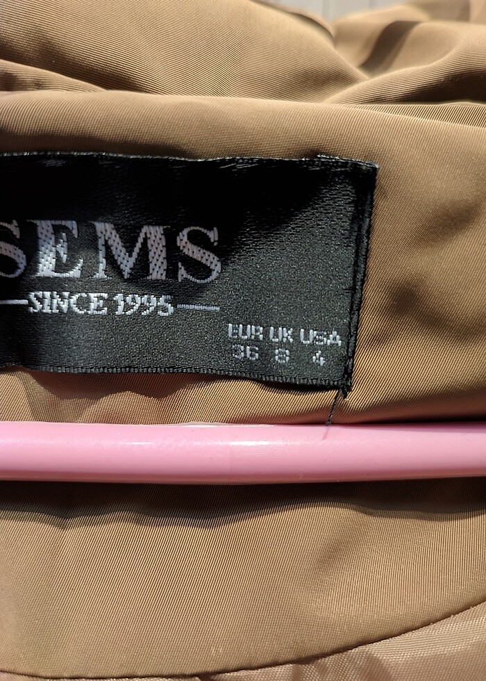 Kahverengi şişme mont - Görsel 3