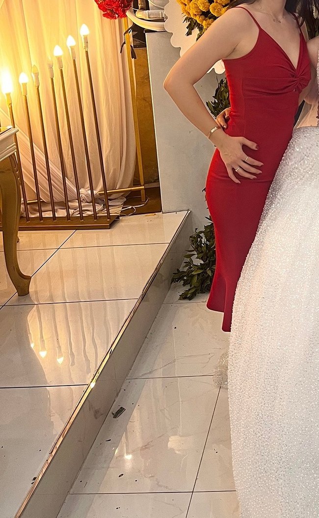 Kırmızı V Yaka Drapeli Midi Elbise - Görsel 2