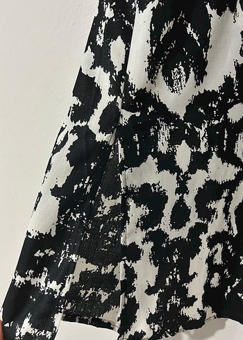 l Beden Kadın Siyah Beyaz Batik Desenli Uzun Kimono, tunik