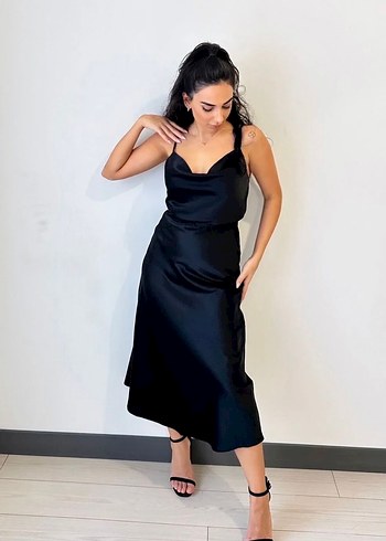 Sıfır Etiketli Siyah Saten Etek - Görsel 3