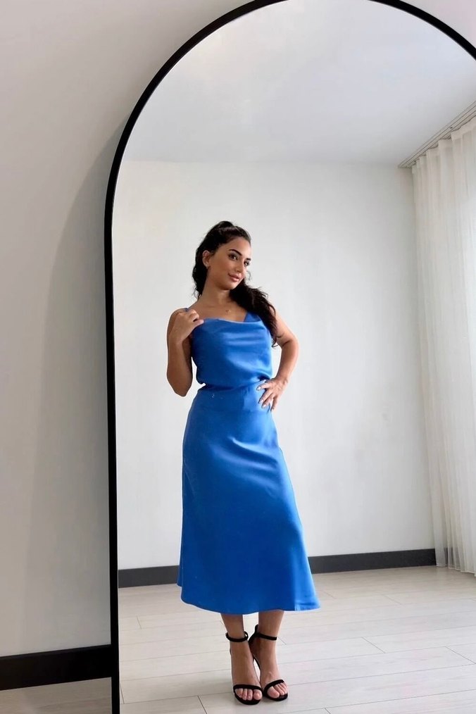 Sıfır Etiketli Mavi Saten Etek - Görsel 3