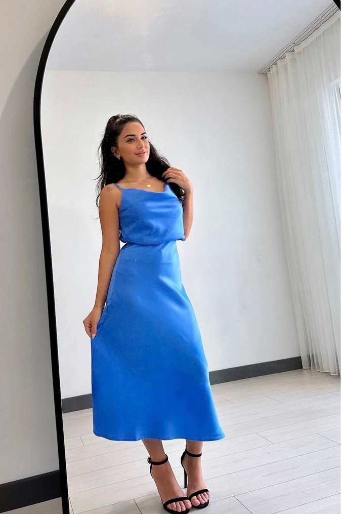 Sıfır Etiketli Mavi Saten Etek - Görsel 2