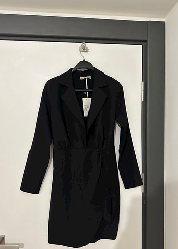 Sıfır Etiketli Siyah Blazer Model Elbise - Görsel 4