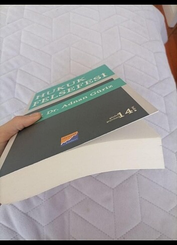  Hukuk felsefesi kitabı 
