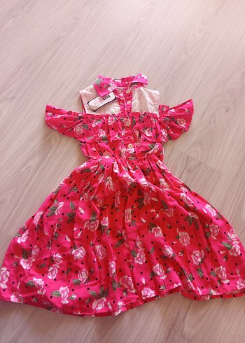 Pembe Çiçekli Fırfırlı Kız Elbisesi