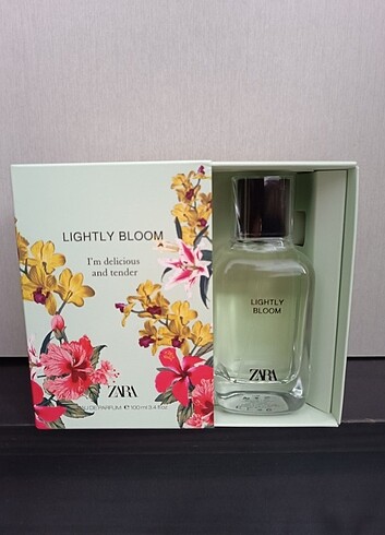 Zara kadın parfüm ( Lightly Bloom)