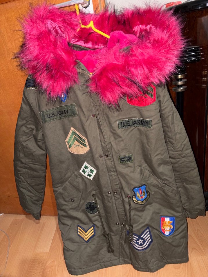 Pembe Kürklü Kamuflaj Kadın Mont - Görsel 3