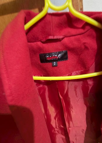 Parlak Kırmızı Mini Düğmeli Bolero Ceket - Görsel 3