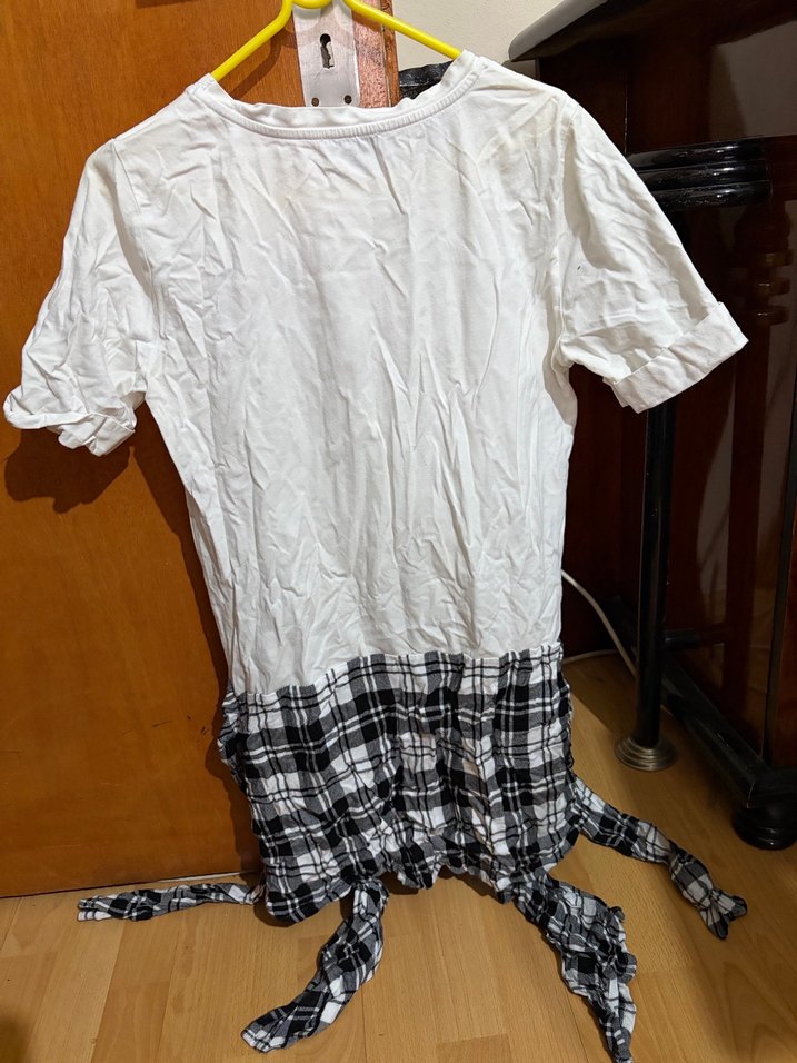 Beyaz Loose Fit Gömlek Detaylı Tişört, Sokak Stili - Görsel 3