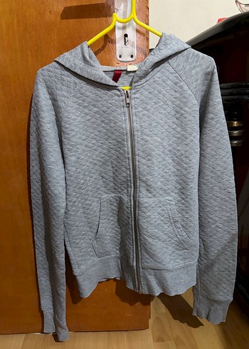 Gri Fermuarlı Kadın Kapşonlu Hırka - Görsel 3