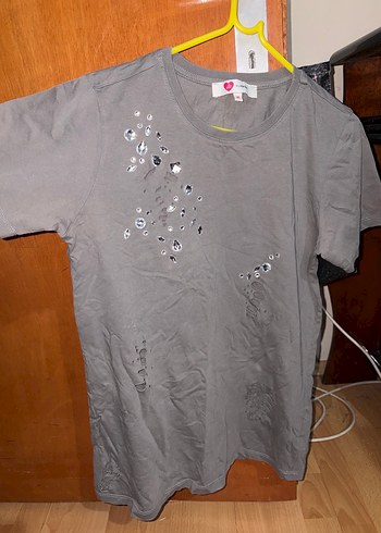 Taşlı ve Yırtık Detaylı Bayan T-shirt - Görsel 3