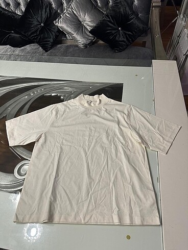 LINDEX T SHIRT