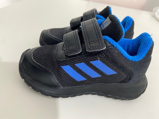 22 Beden siyah Renk Adidas çocuk spor ayakkabısı Yen (22 nu)