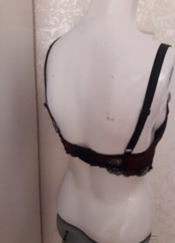 38 Beden Bralet