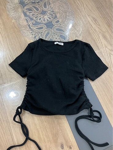 Siyah crop