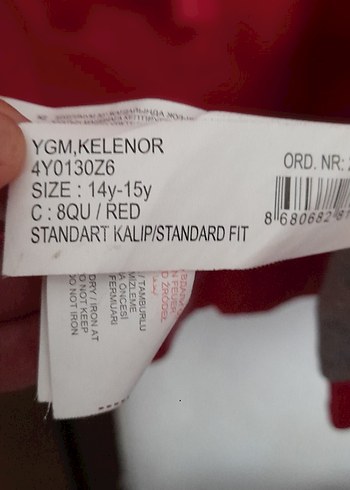 Bayan Parlak Kırmızı Düğmeli Yağmurluk - Görsel 6