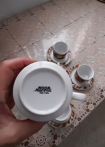 Renkli Geometrik Desenli 5 Fincan ve Tabak Seti - Görsel 6