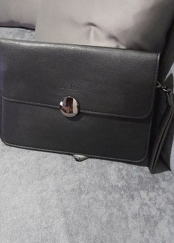 Siyah Deri Kadın El Çantası - Görsel 2