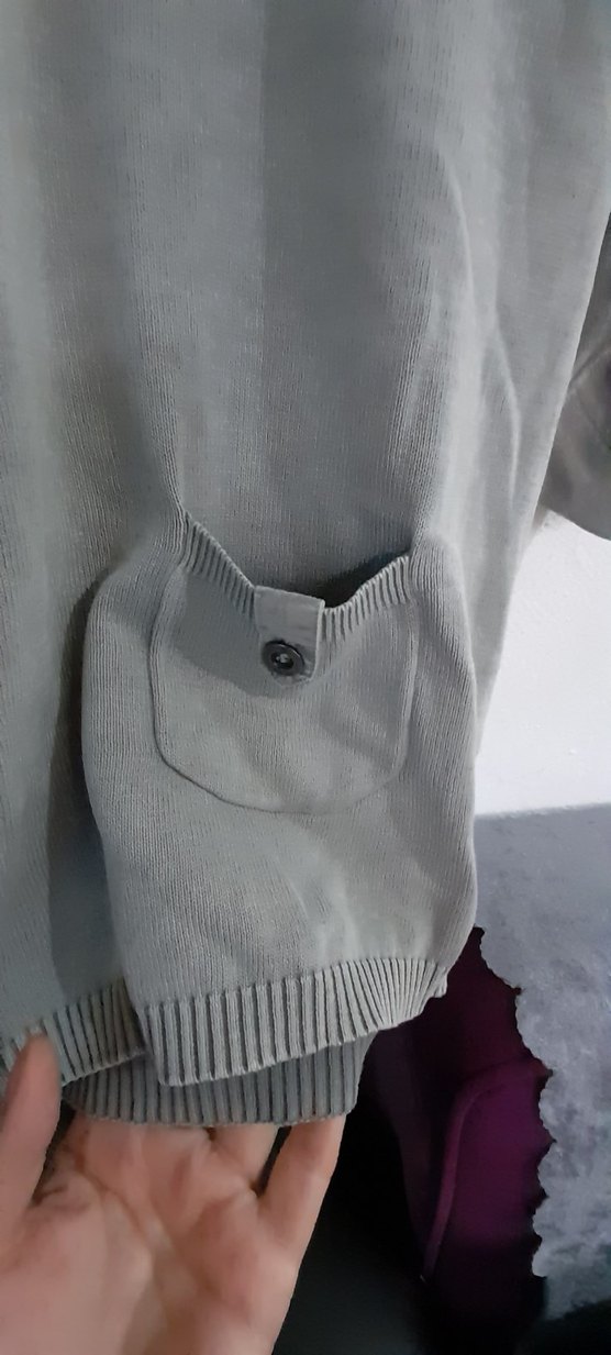 V Yaka Düğmeli Kadın Triko - Görsel 3