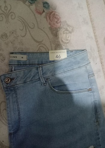 Mavi Mini Denim Şort - Görsel 2