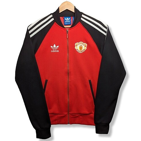 Adidas Manchester United özel seri