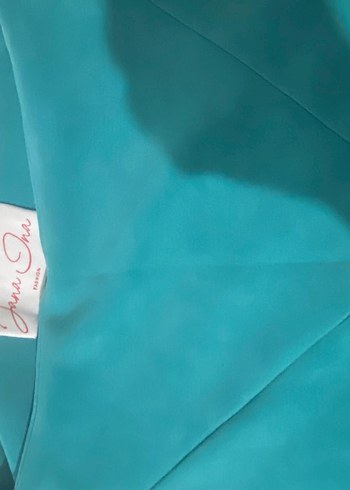 Turkuaz Göğüs Pedi Gri Detaylı - Görsel 2