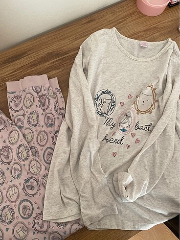 Pijama takımı