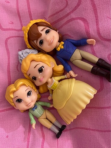 Disney figür oyuncakları