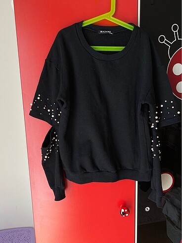 Diğer İnci detaylı sweatshirt siyah