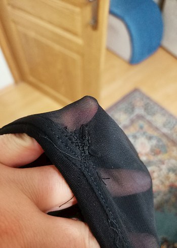 Diğer xl siyah kolları tül viskon sifir bluz
