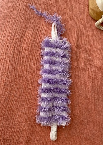 Mor Tüylü Kedi Oyuncağı - Görsel 2