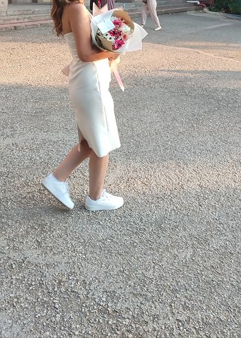 Diğer mezuniyet elbisesi
